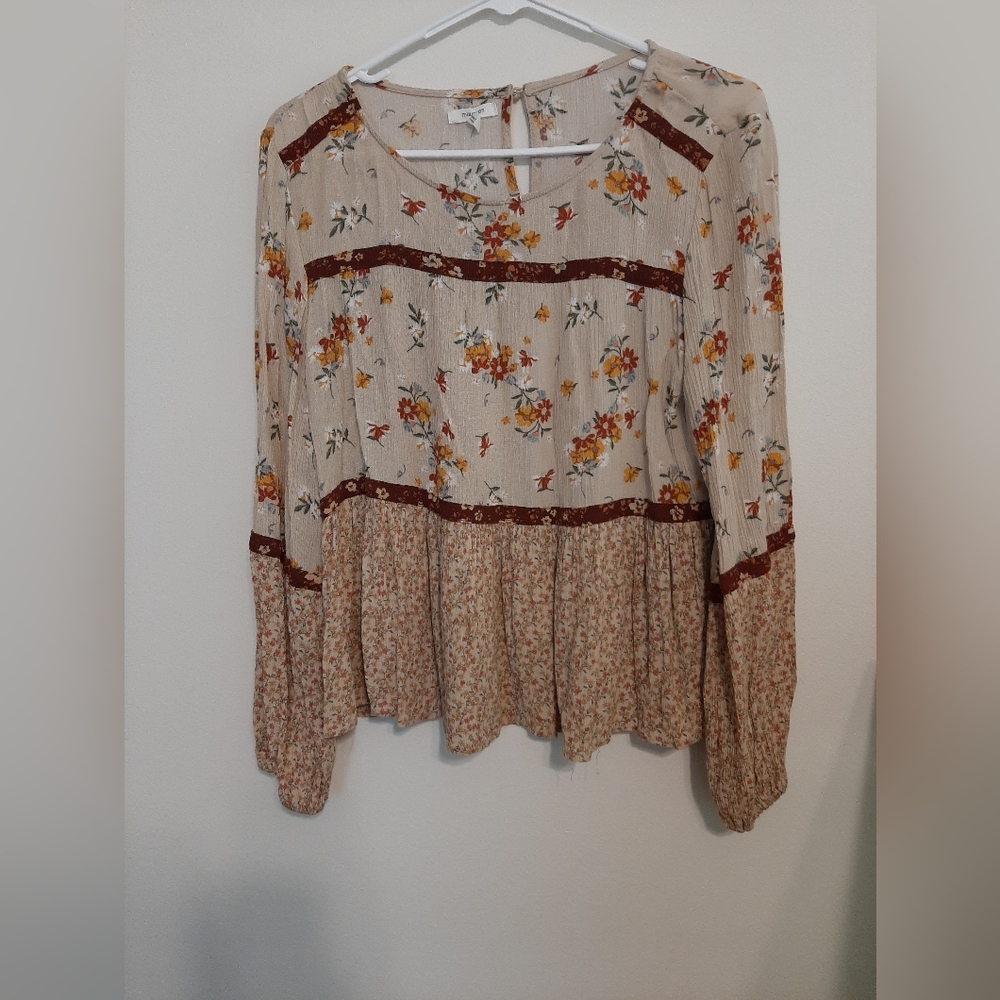 Maurices flowy long sleeve blouse